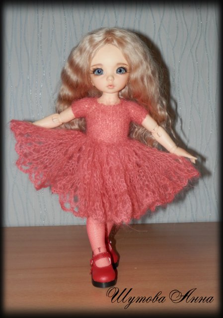 Шёлковые паутинки или всё семейство в сборе