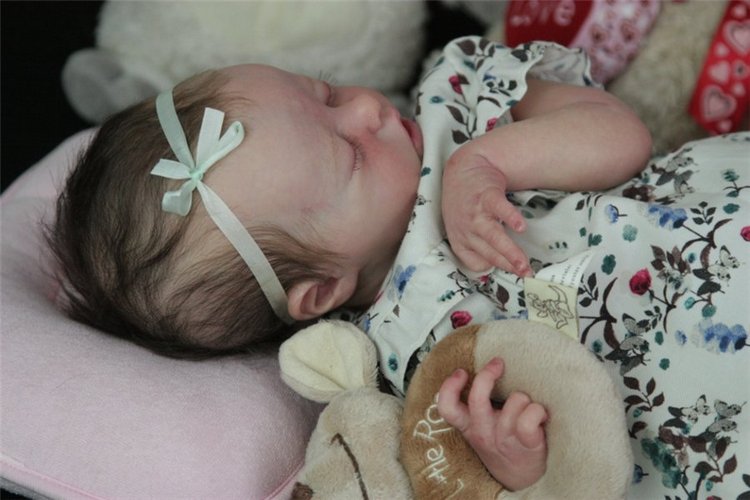 Удивительно реалистичная кукла реборн Елены Киприяновой. Молд Emma by Natalie Scholl