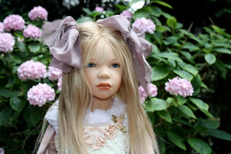 Марусина прогулка по саду. Коллекционная кукла от Zofia & Henry Zawieruszynski