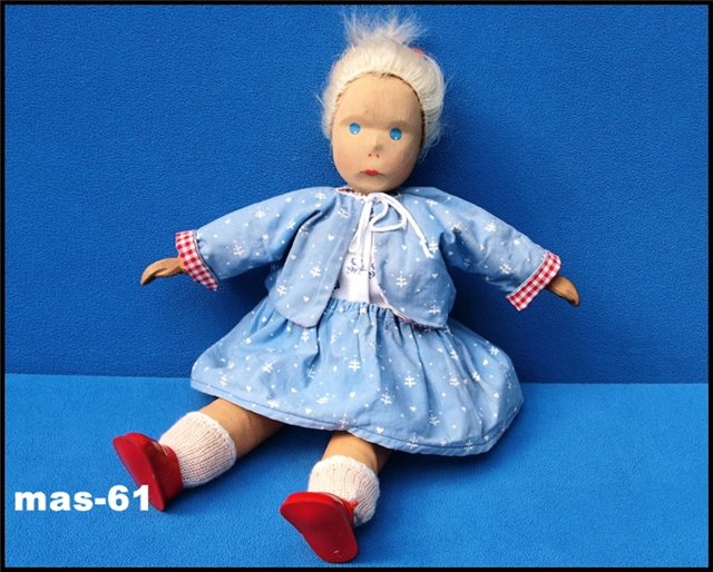 Куклы из дерева по семейной традиции Lotte Sievers-Hahn dolls, Лотты Сиверс-Хан