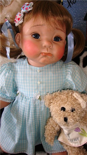 Фарфоровая помпушечка - куколка реплика "Winnie" от Cindy Marschner Rolfe