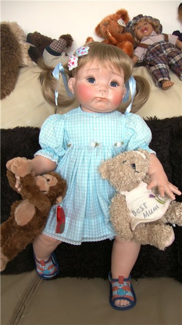 Фарфоровая помпушечка - куколка реплика "Winnie" от Cindy Marschner Rolfe (фото 9)