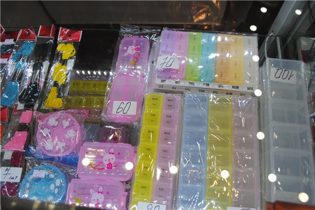 Выставка на Тишинке "Атмосфера творчества" - 2014. Мечты сороки сбываются! Блеск и великолепие