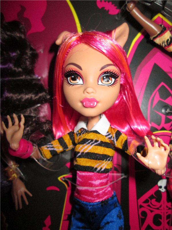 У нас прибавление! Замечательная семейка волков от Монстер Хай (фото 4)