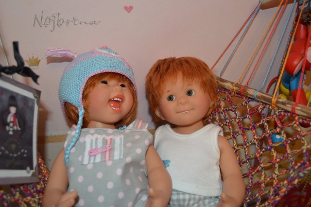 Вихтелята одни дома. Тайная жизнь кукол