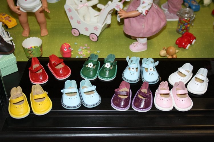 Летняя встреча коллекционеров в магазине Гюнзел, Голландия. Часть первая. Любителям Вихтелей посвящается