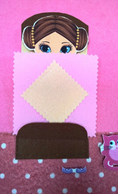 Кукла под подушкой, мамина любовь и кукольный домик-книжка для куклы из фетра | Бэйбики Кукла под подушкой, мамина любовь и кукольный домик-книжка для куклы из фетра