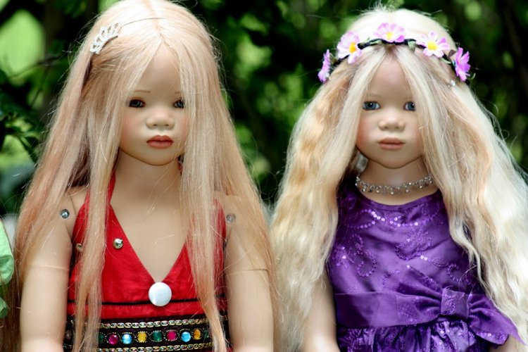 Солнечный денек в саду. Часть вторая - три подружки