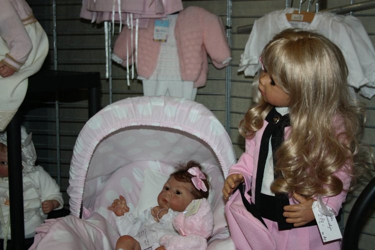 Выставка кукол, мишек тедди, кукольных домиков и миниатюры в Нидерландах 24-25 октября 2015 год. Четвертая часть | Бэйбики Выставка кукол, мишек тедди, кукольных домиков и миниатюры в Нидерландах 24-25 октября 2015 год. Четвертая часть