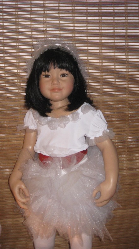 Головокружительные, обворожительные балеринки-лебеди! Адриана от Susan Lippl и две ее сестренки от Lee Middleton Часть первая