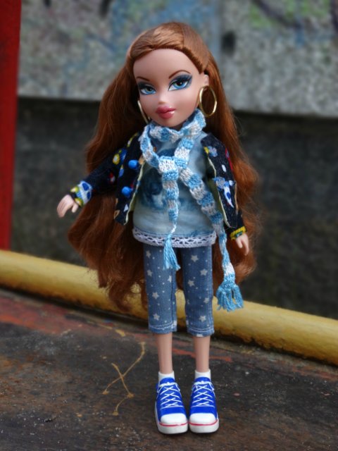 Новая куколка и её рыжие подружки