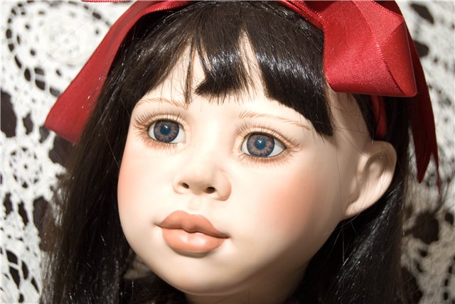 Девочка из января — Куклы Christine Orange (Кристин Оранж): фарфор (фото 3)