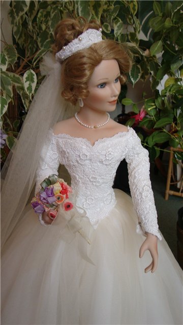 Ах эти милые невесты... Фарфоровые куклы от Ashton Drake, Sandra Bilotto, Titus Tomescu