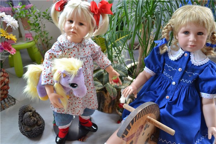 Розмари от Hildegard Gunzel и Табита от Bruno Rossellini