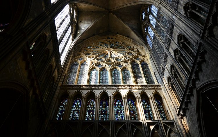 Очарование стринных французских городов