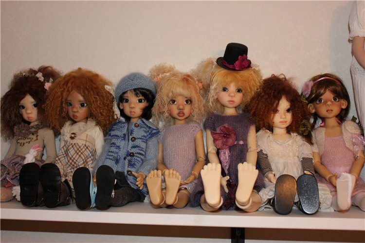 Miki, Layla и Tobi от Kaye Wiggs