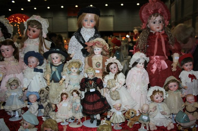 Осенняя выставка 2014 кукол и мишек Тедди в Голландии