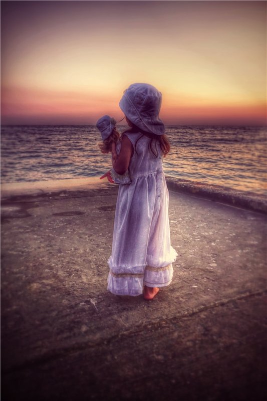 Кукла и ее девочка... Once upon a time