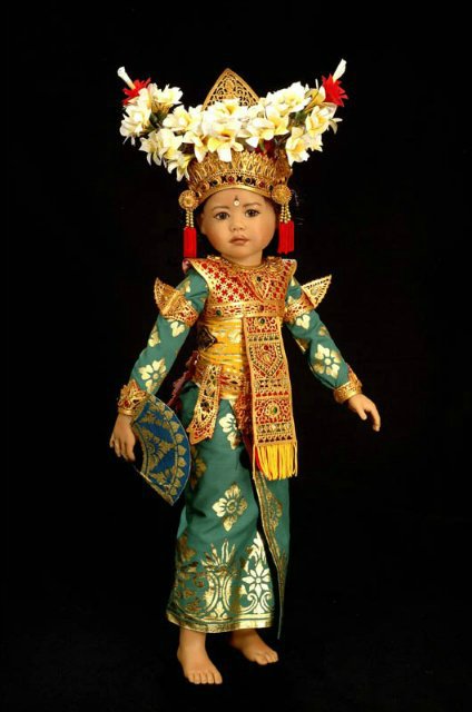 Добрая волшебница Frau Heidi Plucszok