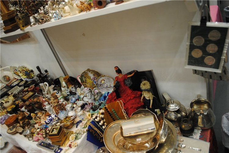 По Тишинке погуляли и «Блошинку» повидали… | Бэйбики По Тишинке погуляли и «Блошинку» повидали…