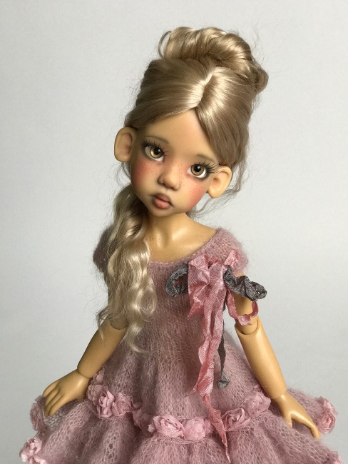 Блондинки в розовом. Kaye Wiggs