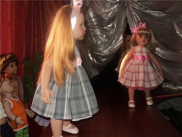Девчушки любят наряжаться! Наряды для кукол Готц и не только