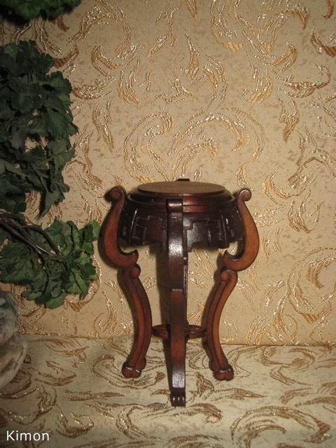 Эксклюзивная кукольная мебель. Готический трон для авторской куколки (ростом 34см)