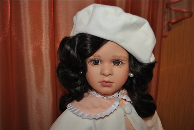 Парижанка Паулетт от Рут Треффейзен и её новые подружки