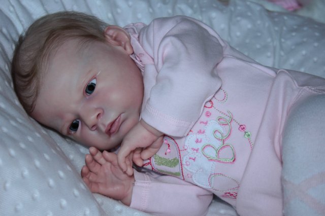 Маленькая кнопочка реборн Сабрина, художник Беспалова Жанна