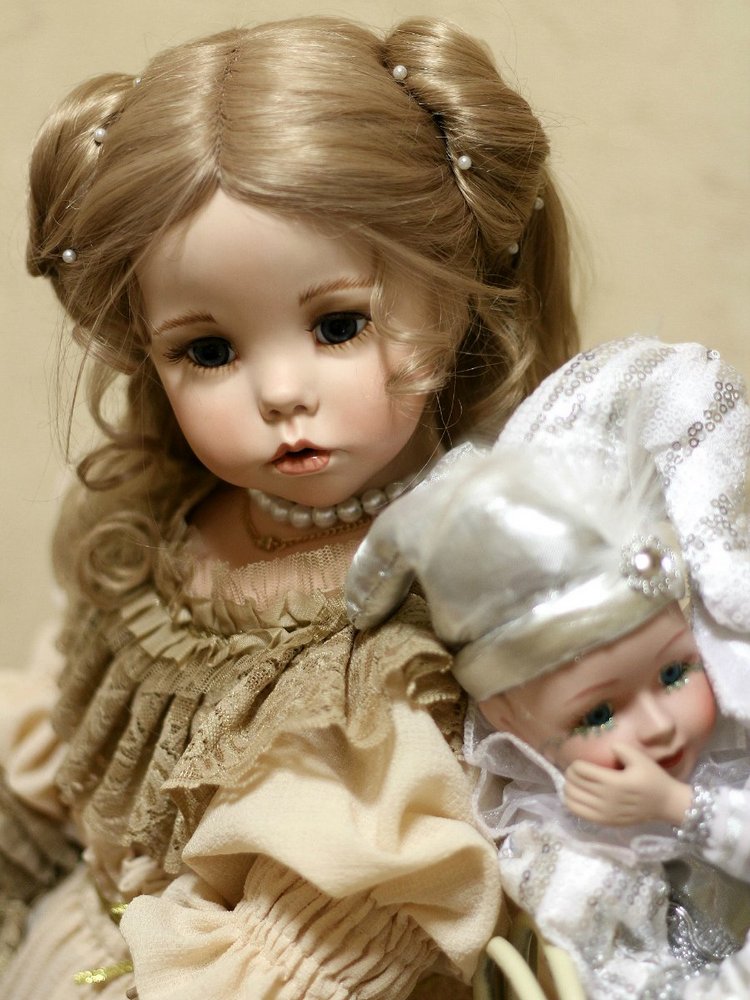 Ты, и так уже, не девочка, а — золотая вспышка | Бэйбики Ты, и так уже, не девочка, а — золотая вспышка