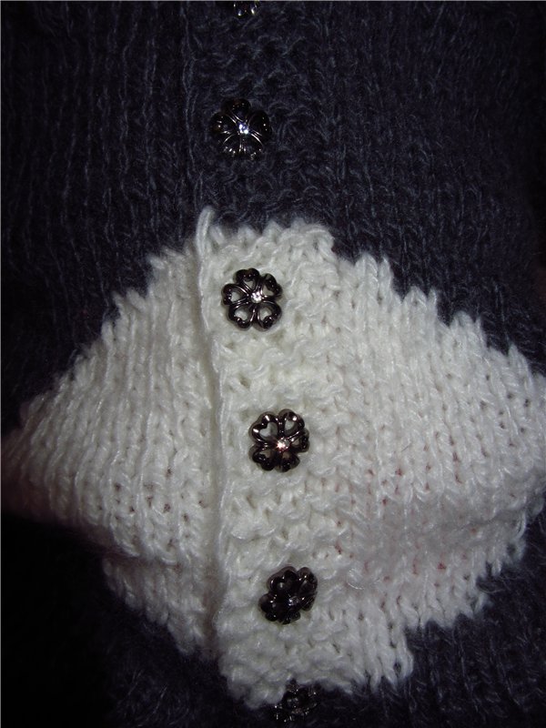 Первые вязалочки - одевалочки)