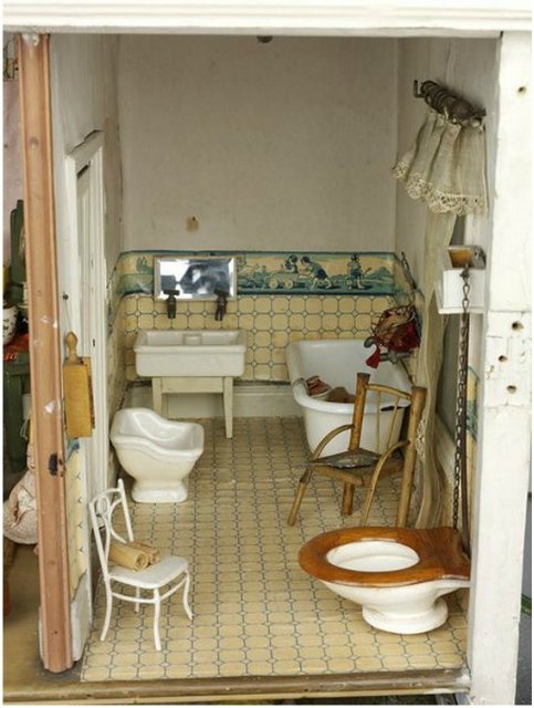 Старинный домик для дочки - самое начало XX века