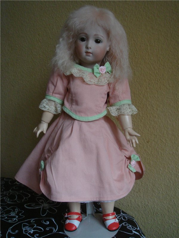 У моей Нюрочки новый парик (фото 5)