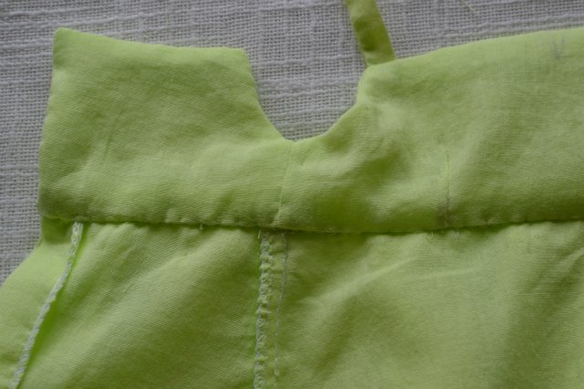 А не пошить ли сарафанчик? МК для начинающих, по пошиву простого, но очень симпатичного сарафана