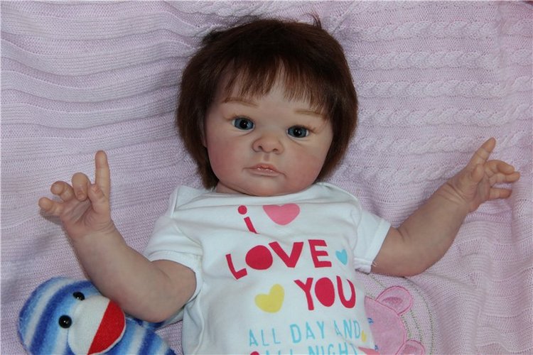 Джулия - малышка из молдика Jill от Adrie Stoete