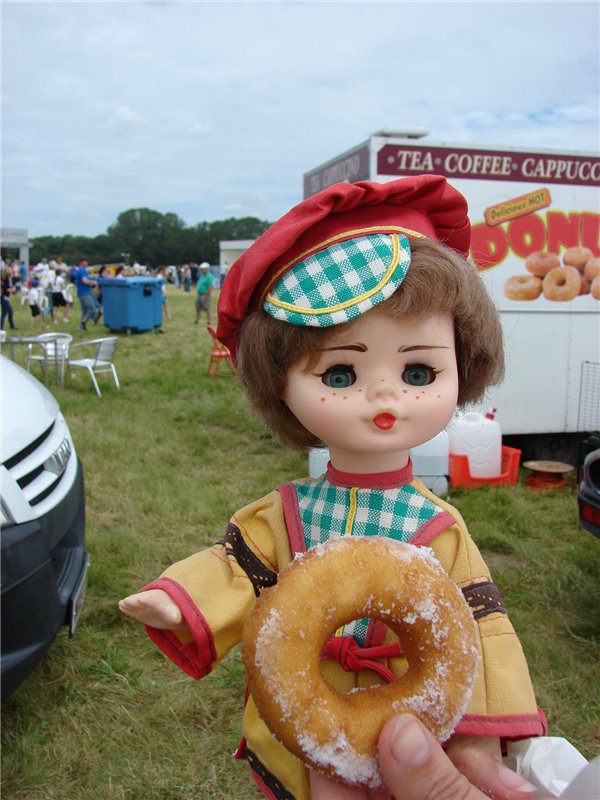 Куклы на ярмарке (окончание)