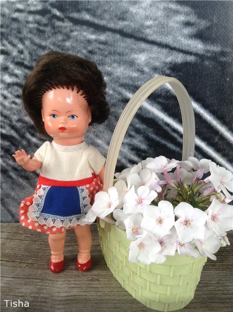 Малышки Аришки и две неизвестные мне Немочки