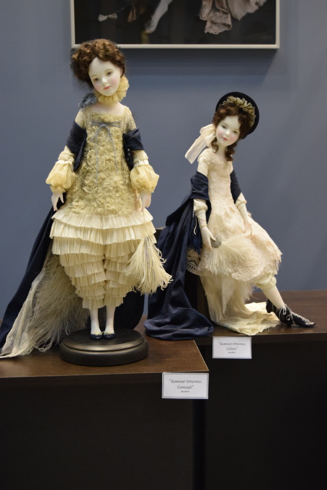 VII Московская международная выставка "Искусство Куклы". Портреты кукольной души или незримый диалог. Часть 2
