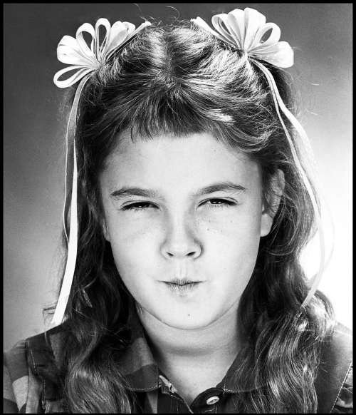 Прошу вернуть детство за вознаграждение или «… все взрослые сначала были детьми, только мало кто из них об этом помнит.»