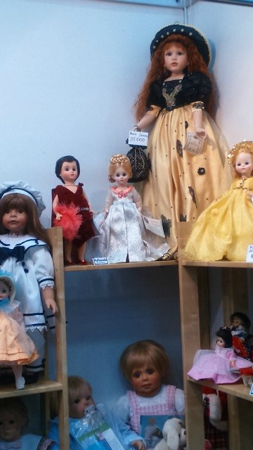 Ещё картинки с выставки... XI Международный Салон кукол на Тишинке в Москве 2015. Фото