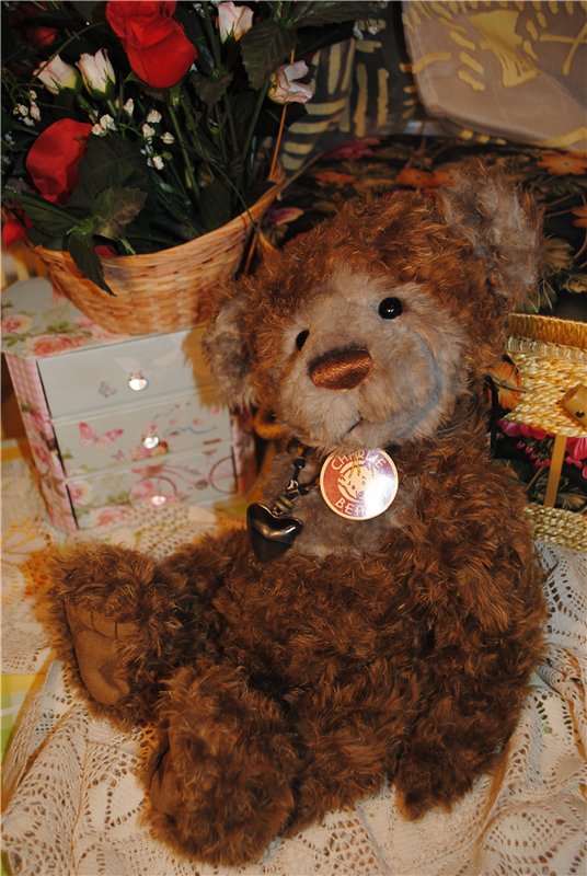 Славный Мишка Паркин от Charlie Bears находит новых друзей