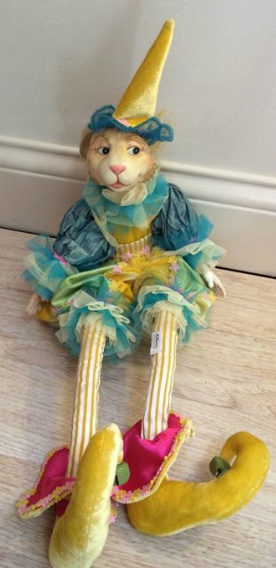 Волшебный мир Katherine collection - нет нет.. вам не кажется это действительно Олень - балерина и Гиппопотам манекенщица