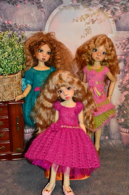 Весеннее настроение. Платья для кукол Kaye Wiggs
