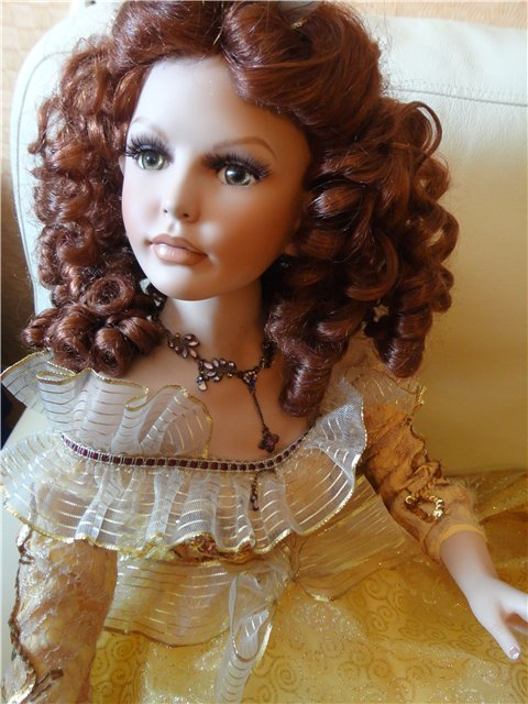 Ты провинилась...красотою! А это редкое богатство! Фарфоровая кукла Donna Rubert - София