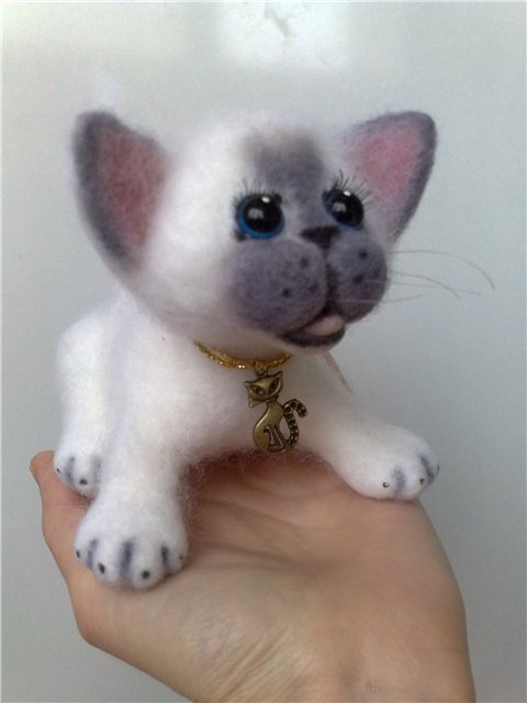 Котенок из шерсти! Сухое валяние игрушек (фото 2)