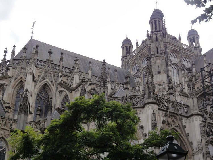 Выставка кукол, мишек Тедди, кукольных домиков и миниатюры в Den Bosch (Нидерланды), 24-25 октября 2015. Poppen & Berenbeurs