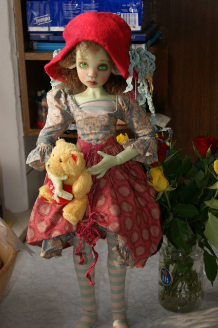 Mademoiselle Buonaparte или росшная Нелличка фавн green Kaye Wiggs с кастомным мейком и аутфитом от Val Zeitler (фото 9)