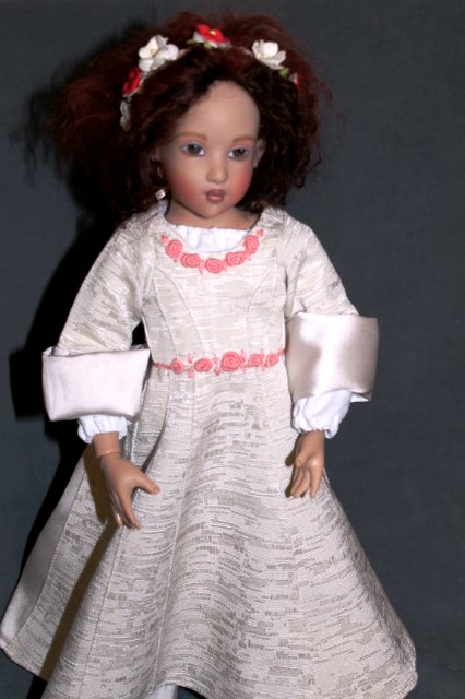 Платье для принцессы - 2 — Одежда и обувь для кукол своими руками: фото (фото 8)