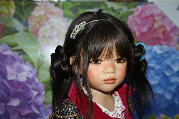 Солнечный денек в саду. Часть третья - Лилит и Анна Лу