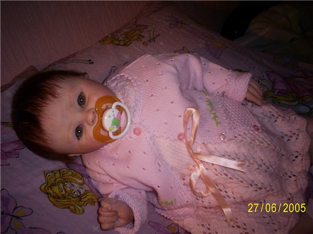 Мой первый вязальный опыт,после долгого перерыва... Для куклы реборн